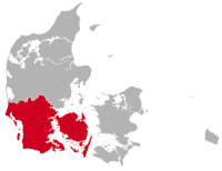 Chihuahua Züchter und Welpen in Syddanmark,Billund, Esbjerg, Fanø, Fredericia, Faaborg-Midtfyn, Haderslev, Kerteminde, Kolding, Langeland, Middelfart, Nordfyn, Nyborg, Odense, Svendborg, Sønderborg, Tønder, Varde, Vejen, Vejle, Ærø, Aabenraa